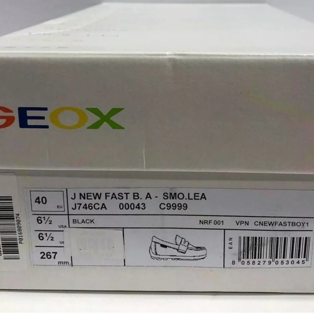 Geox Big Kids’ J New Fast, Black Slip-On Shoes, Boys’ Size 6.5M